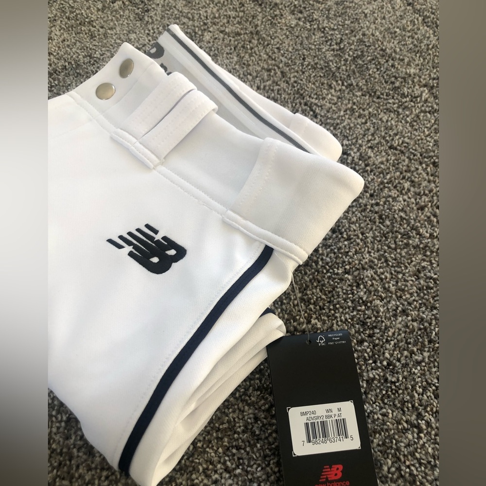 NWT New Balance short baseball pants